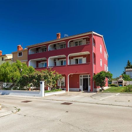 Apartments Boris Fazana Exterior photo