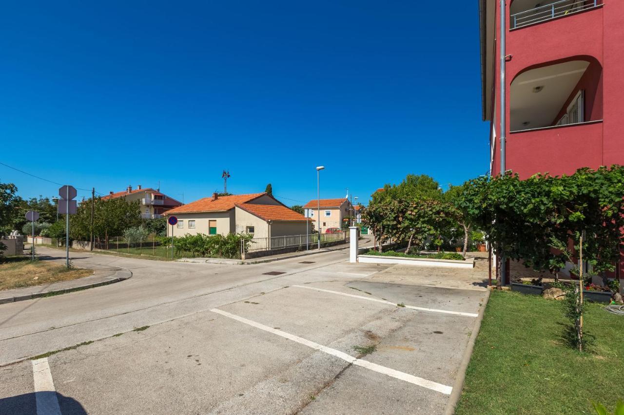 Apartments Boris Fazana Exterior photo